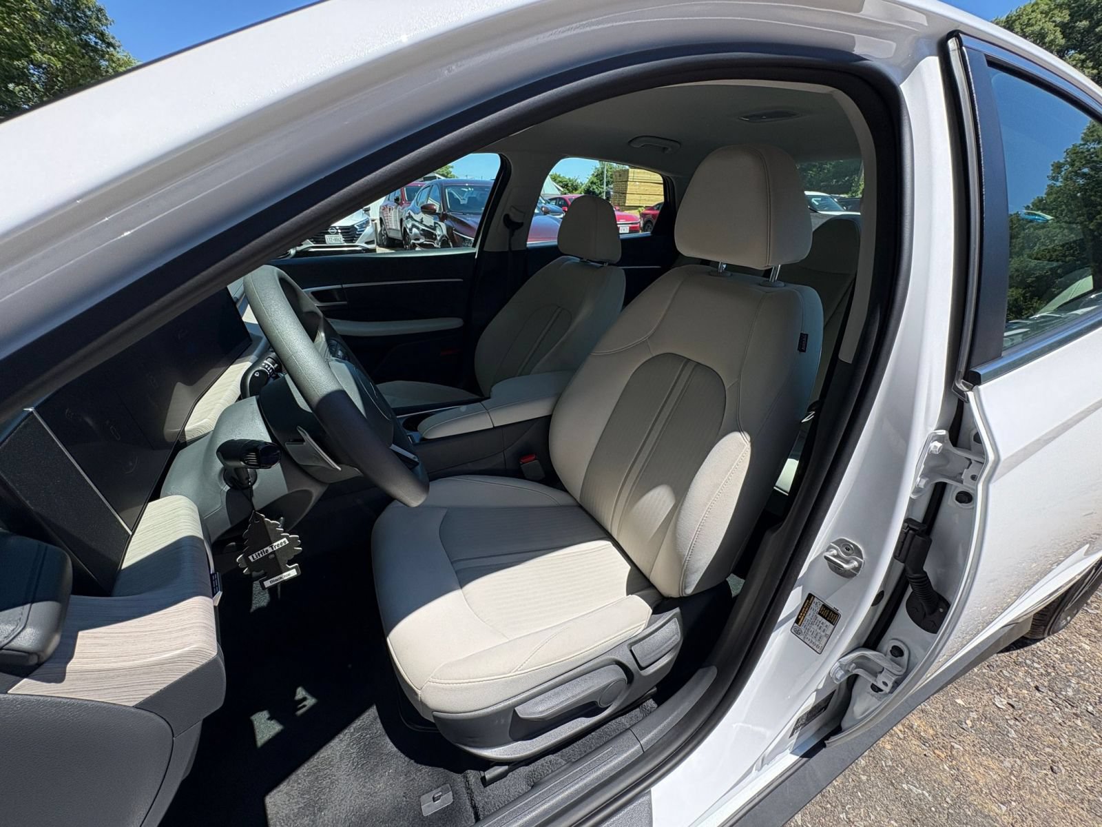 Used 2026 Hyundai Sonata Blue FWD image 34
