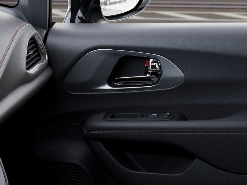 New 2027 Chrysler Pacifica Select FWD image 26