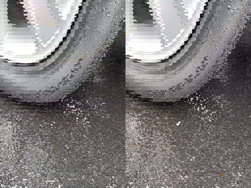 Used 2013 Ford F150 Lariat w/ Mid Equipment Group image 11