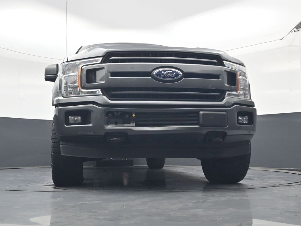 Used 2018 Ford F150 XLT w/ Equipment Group 302A Luxury image 15