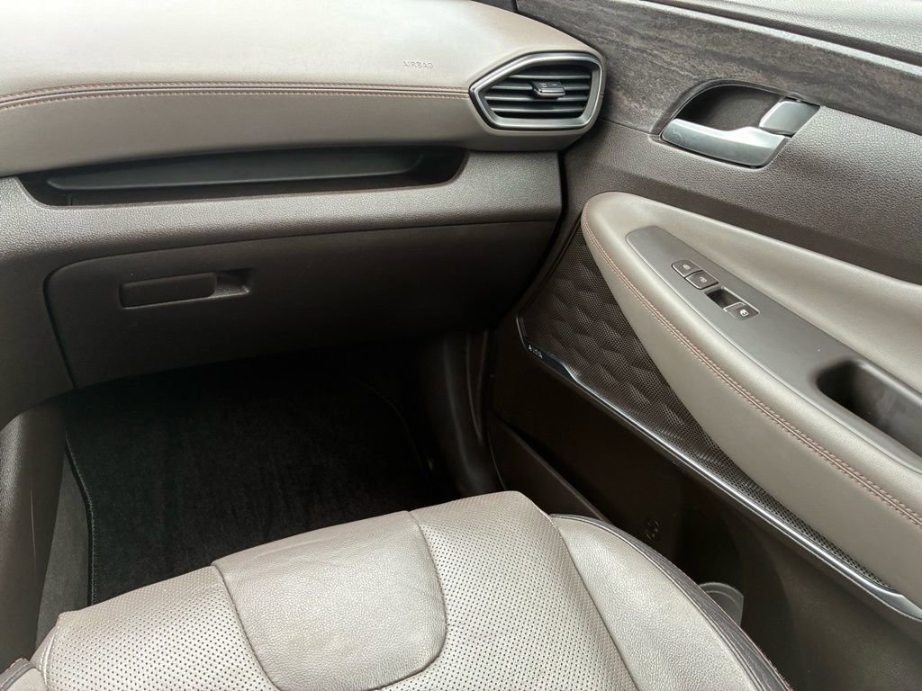 Used 2020 Hyundai Santa Fe Limited w/ Cargo Package image 38