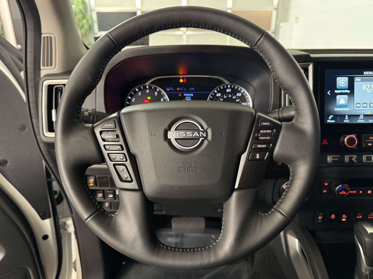 Used 2025 Nissan Frontier SV w/ SV Convenience Package image 20