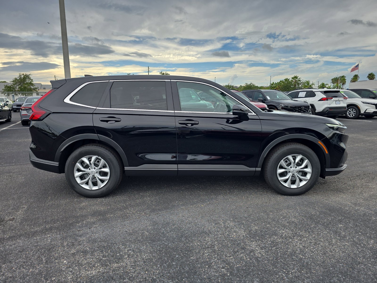 New 2026 Honda CR-V LX image 3