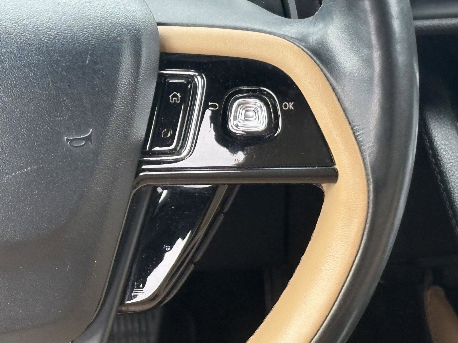 Used 2022 Lincoln Corsair Reserve w/ Equipment Group 201A AWD/4WD image 15