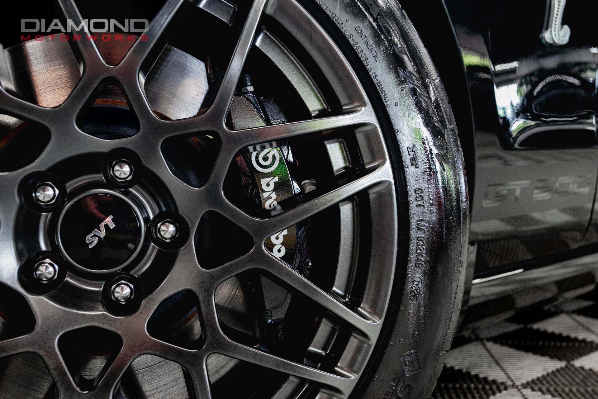 Used 2013 Ford Mustang Shelby GT500 RWD image 27