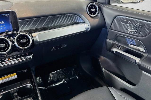 New 2026 Mercedes-Benz GLB 250 4MATIC image 20