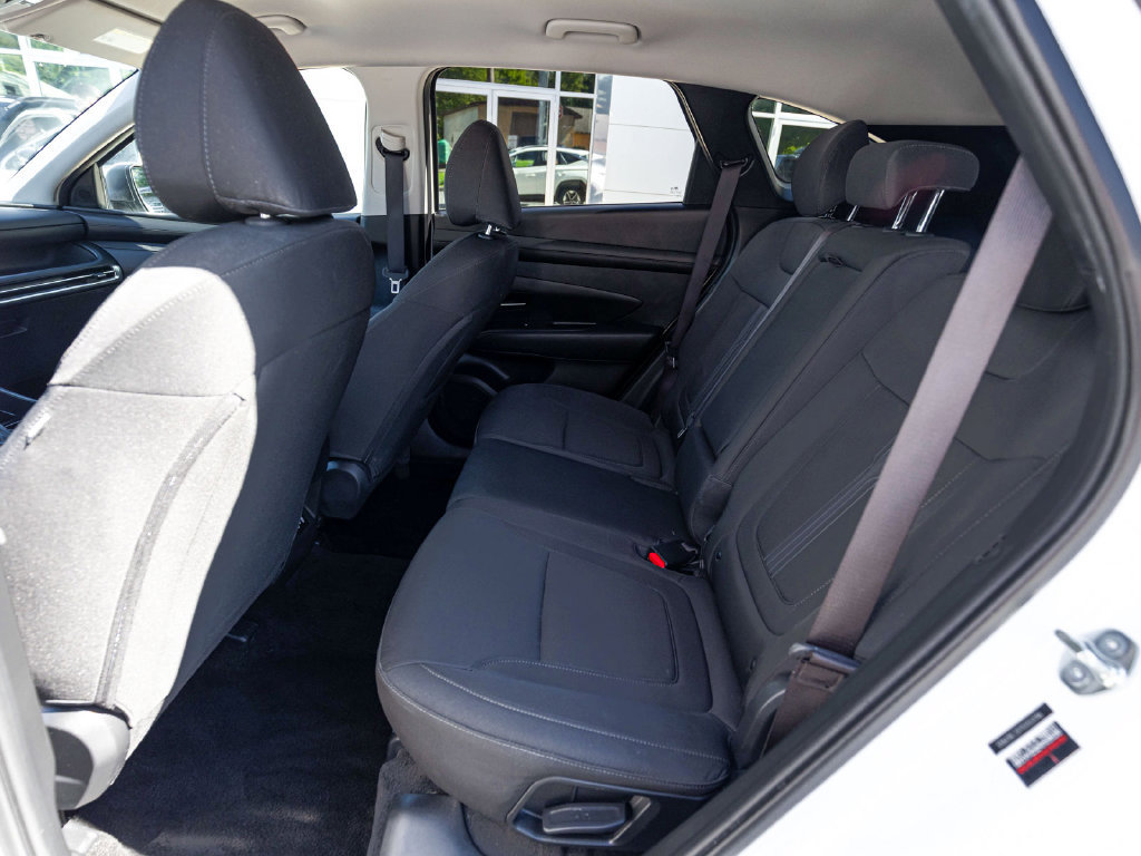 Used 2025 Hyundai Tucson SEL AWD/4WD image 27