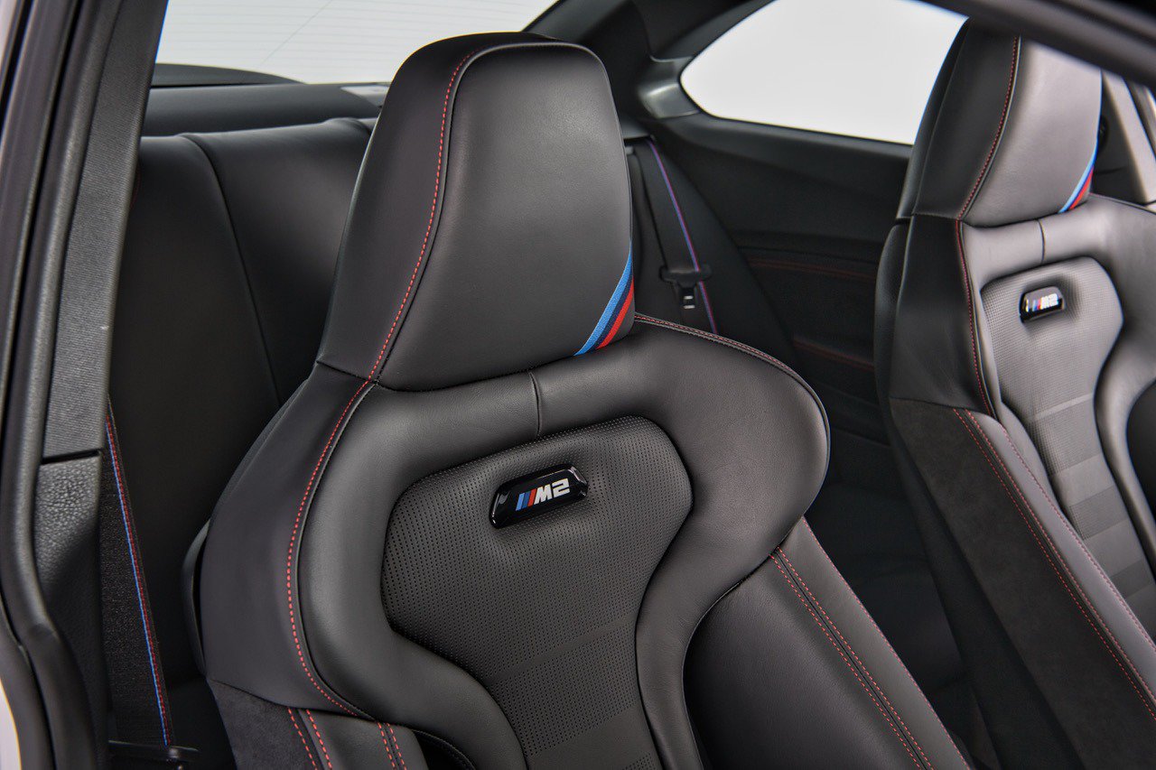 Used 2020 BMW M2 CS RWD image 31