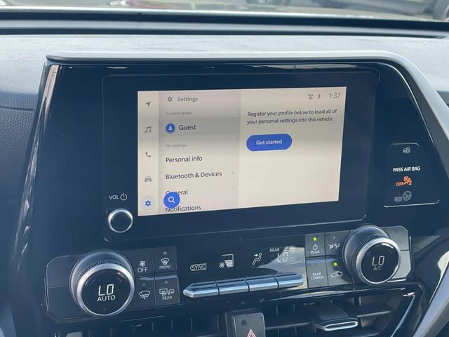 Used 2023 Toyota Highlander LE image 13