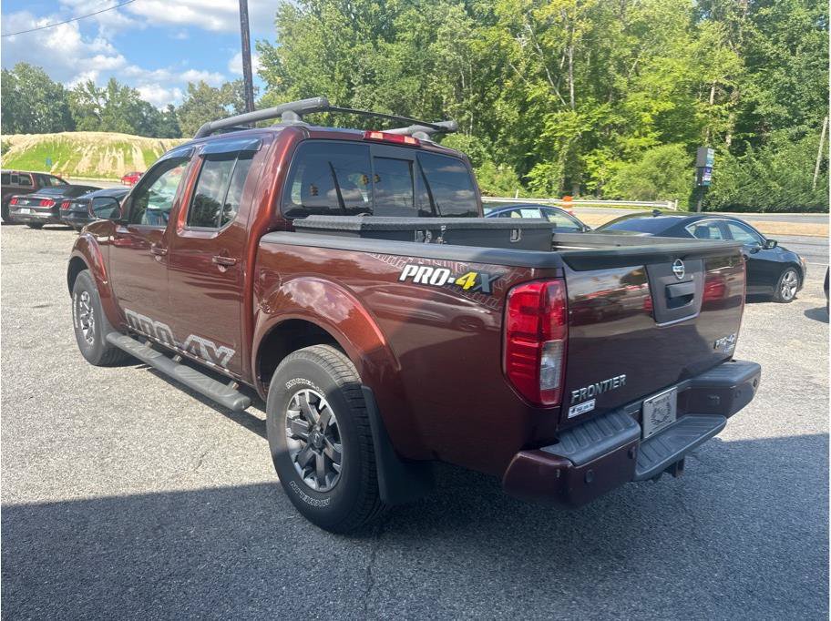 Used 2017 Nissan Frontier PRO-4X w/ Pro-4x Luxury Package AWD/4WD image 8