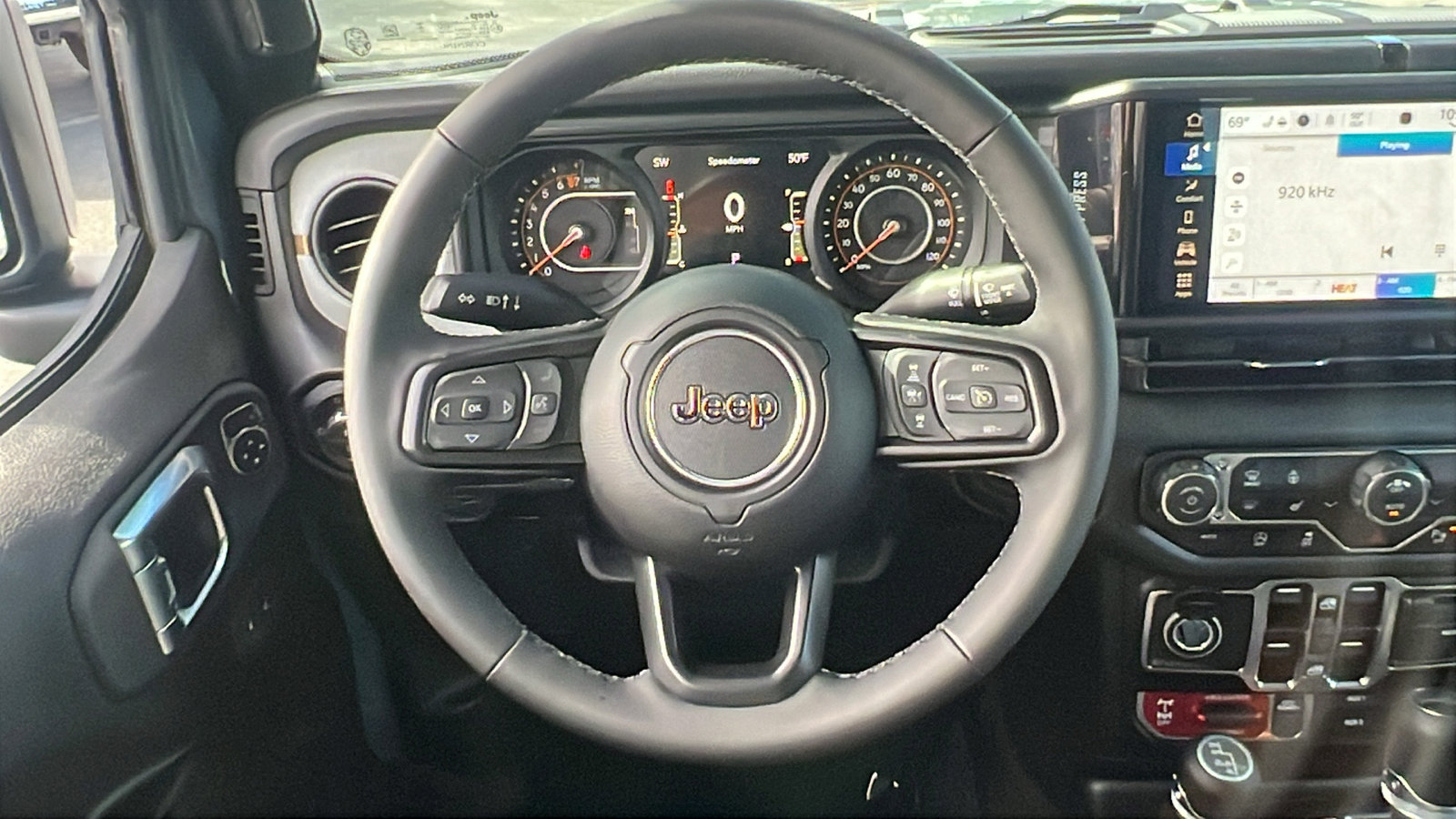 New 2025 Jeep Gladiator Willys image 20