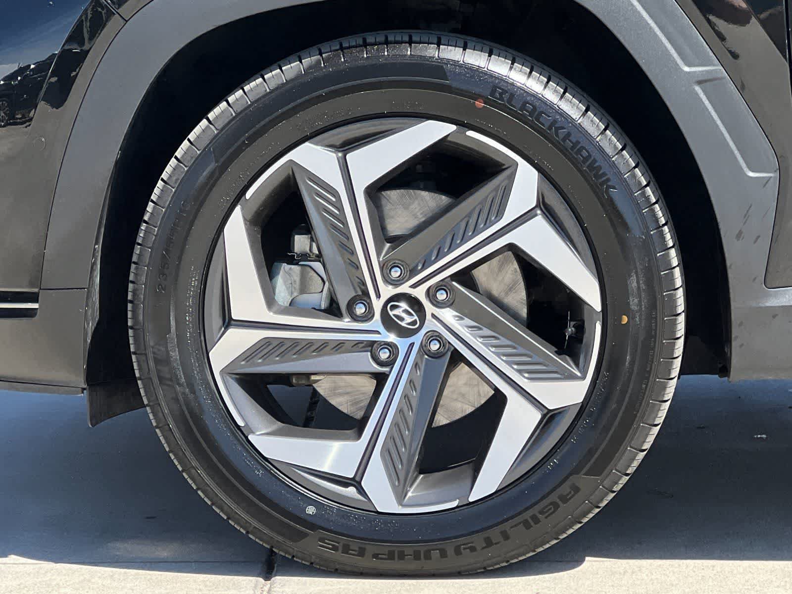 Used 2024 Hyundai Tucson Limited FWD image 28