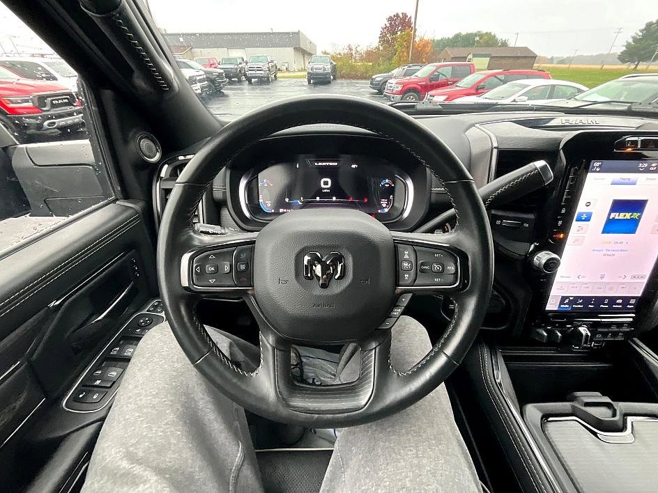 Used 2023 RAM 2500 Limited image 23