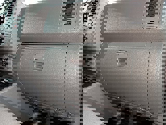 Used 2021 Nissan NV 2500 S image 20