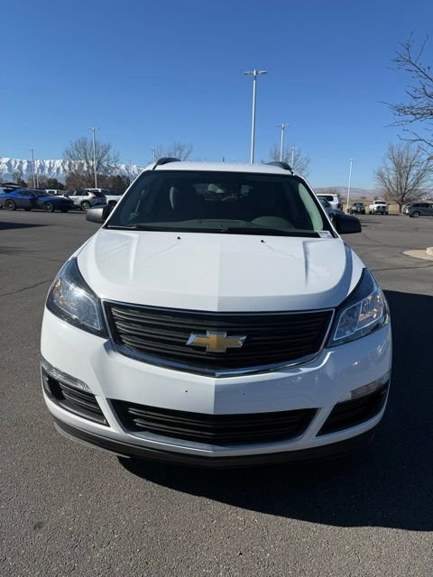 Used 2017 Chevrolet Traverse LS FWD image 7