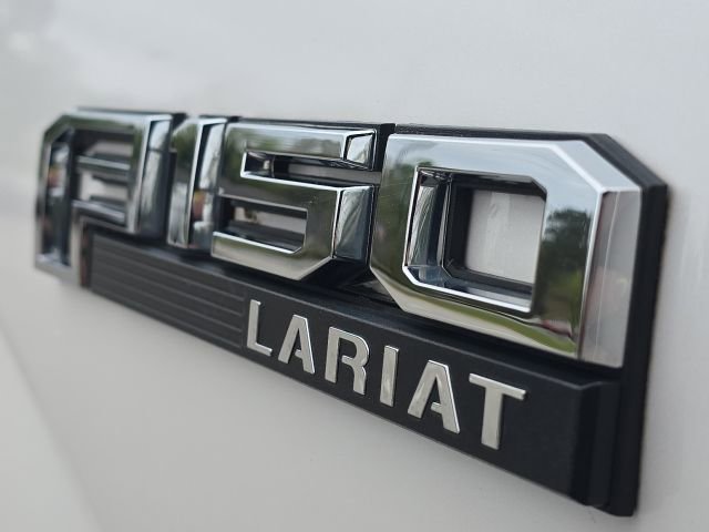 Used 2019 Ford F150 Lariat image 9