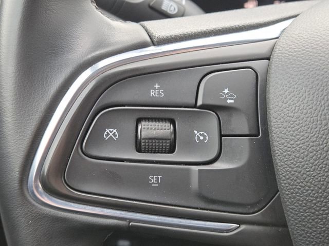 Used 2024 Buick Encore GX Sport Touring image 11