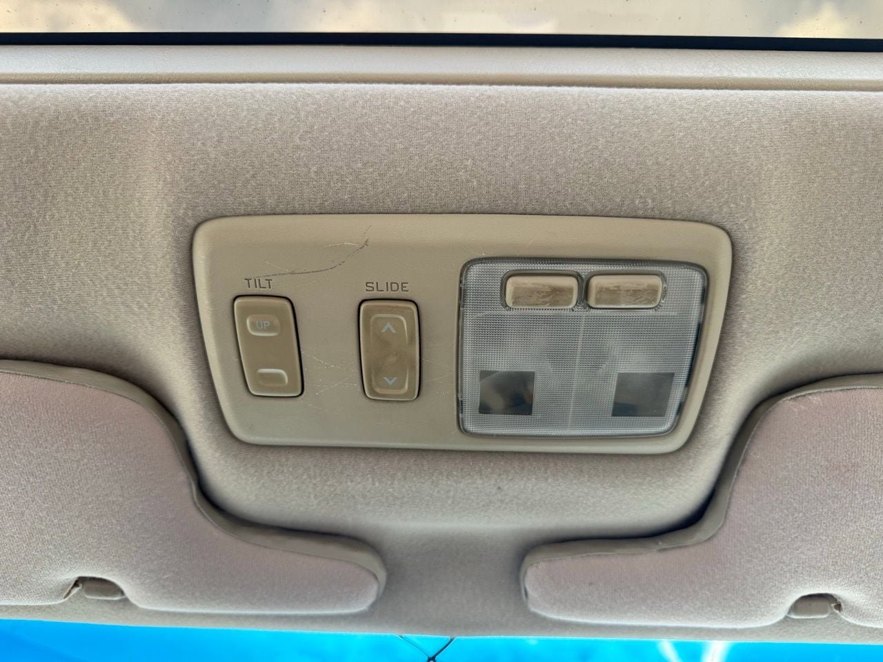 Used 1999 Toyota Avalon XL image 15
