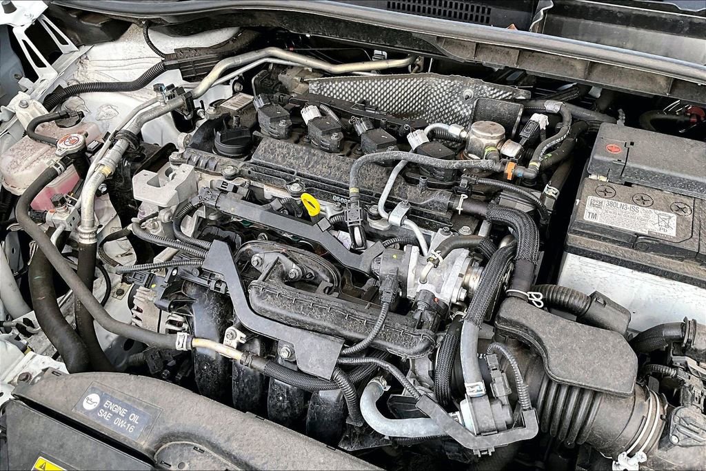 Used 2023 Toyota Corolla Cross XLE FWD image 35