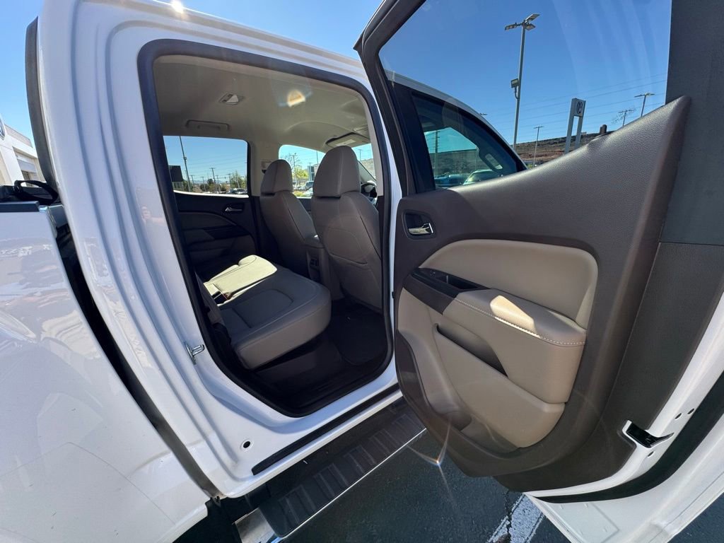 Used 2017 GMC Canyon SLT w/ Driver Alert Package image 14