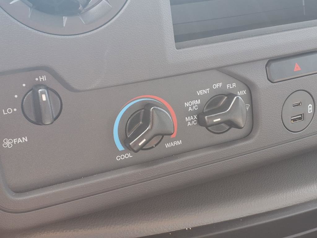 New 2026 Ford E-350 and Econoline 350 Super Duty w/ Power Equipment Group image 10