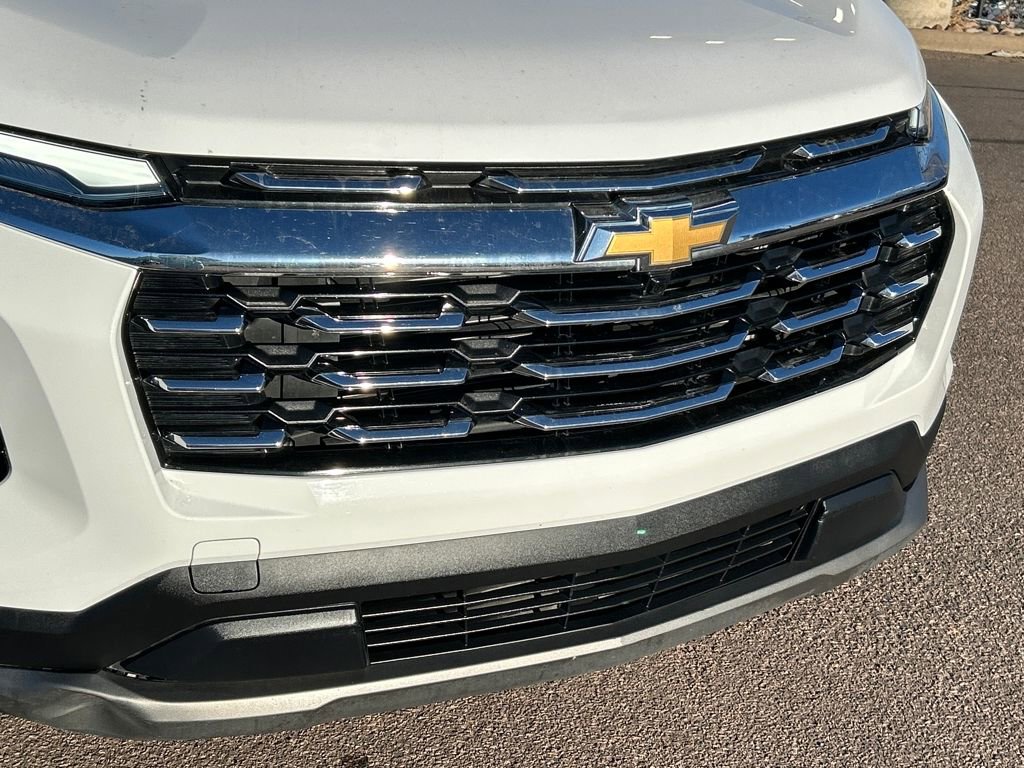 Used 2025 Chevrolet Equinox LT image 28