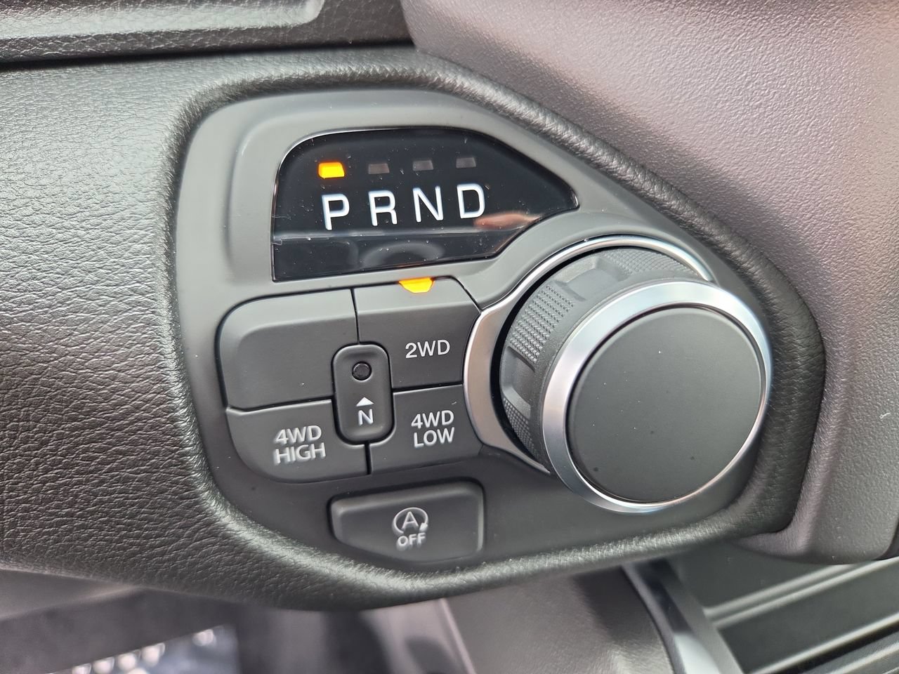 New 2026 RAM 1500 Express AWD/4WD image 27