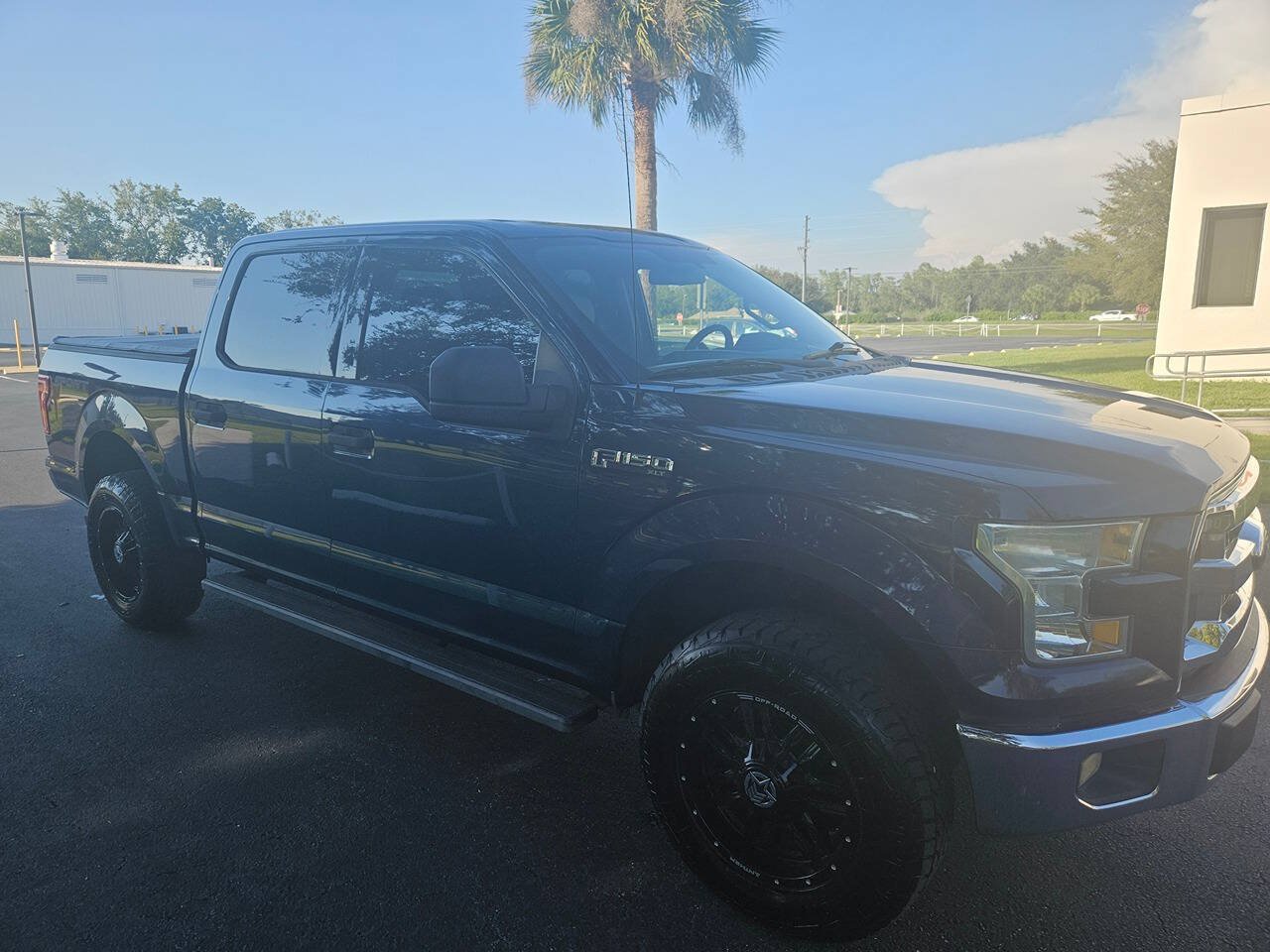 Used 2015 Ford F150 XLT RWD image 10