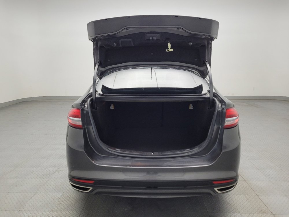 Used 2017 Ford Fusion Titanium image 29