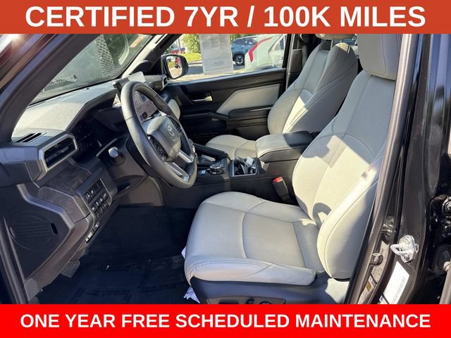 Used 2025 Toyota Tacoma Limited AWD/4WD image 14