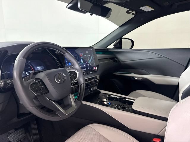 Used 2025 Lexus RX 350 Premium Plus w/ Convenience Package FWD image 4