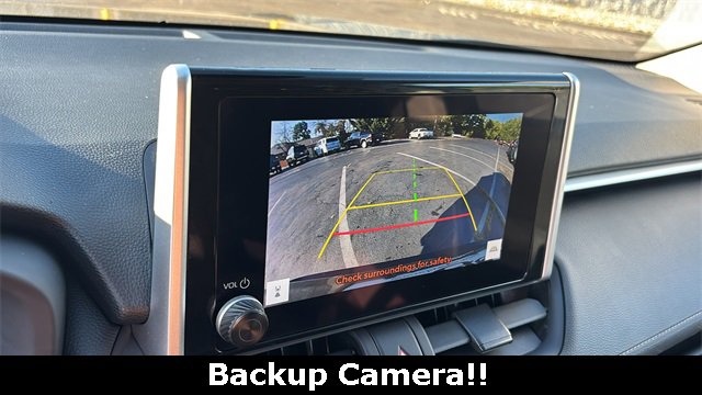 Used 2024 Toyota RAV4 LE image 3