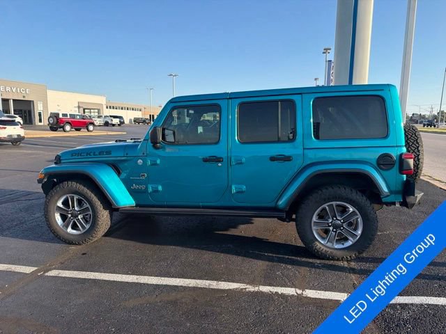 Used 2020 Jeep Wrangler Unlimited Sahara w/ Dual Top Group AWD/4WD image 9
