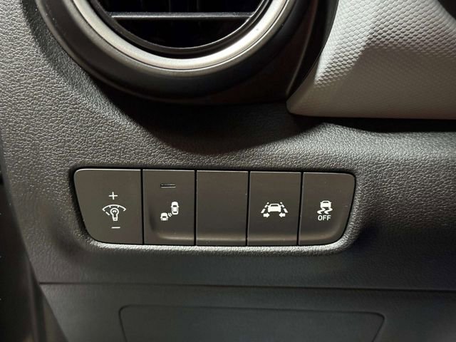 Used 2019 Hyundai Kona SEL w/ SEL Tech Package 02 image 20