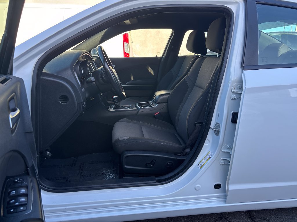 Used 2022 Dodge Charger SXT RWD image 15
