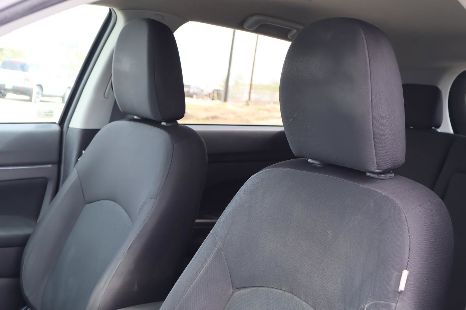 Used 2015 Mitsubishi Outlander Sport ES image 13