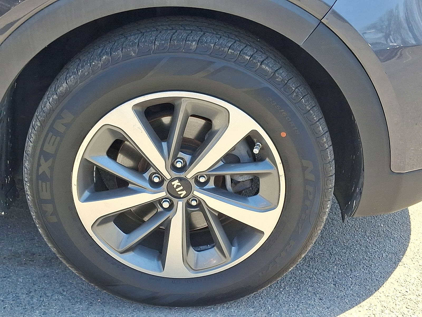 Used 2019 Kia Sorento EX image 27