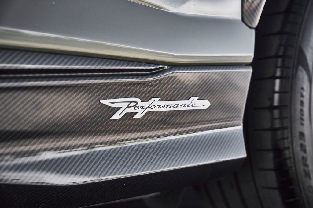 Used 2023 Lamborghini Urus Performante AWD/4WD image 14