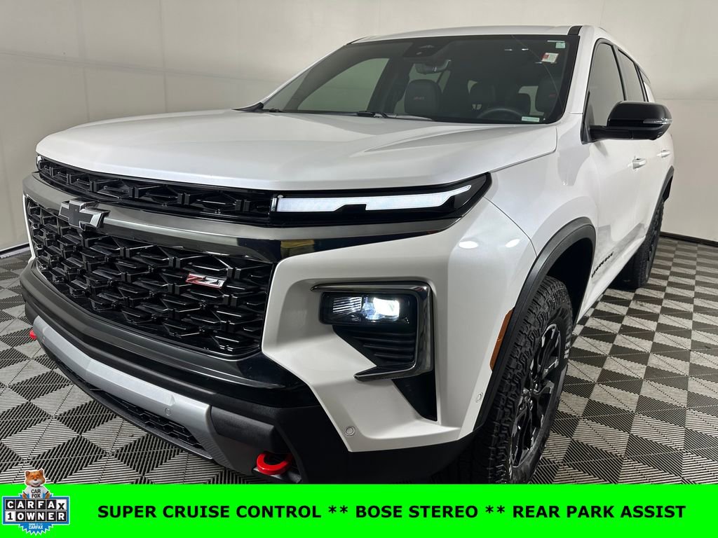 Used 2024 Chevrolet Traverse Z71 w/ Enhanced Driving Package image 1