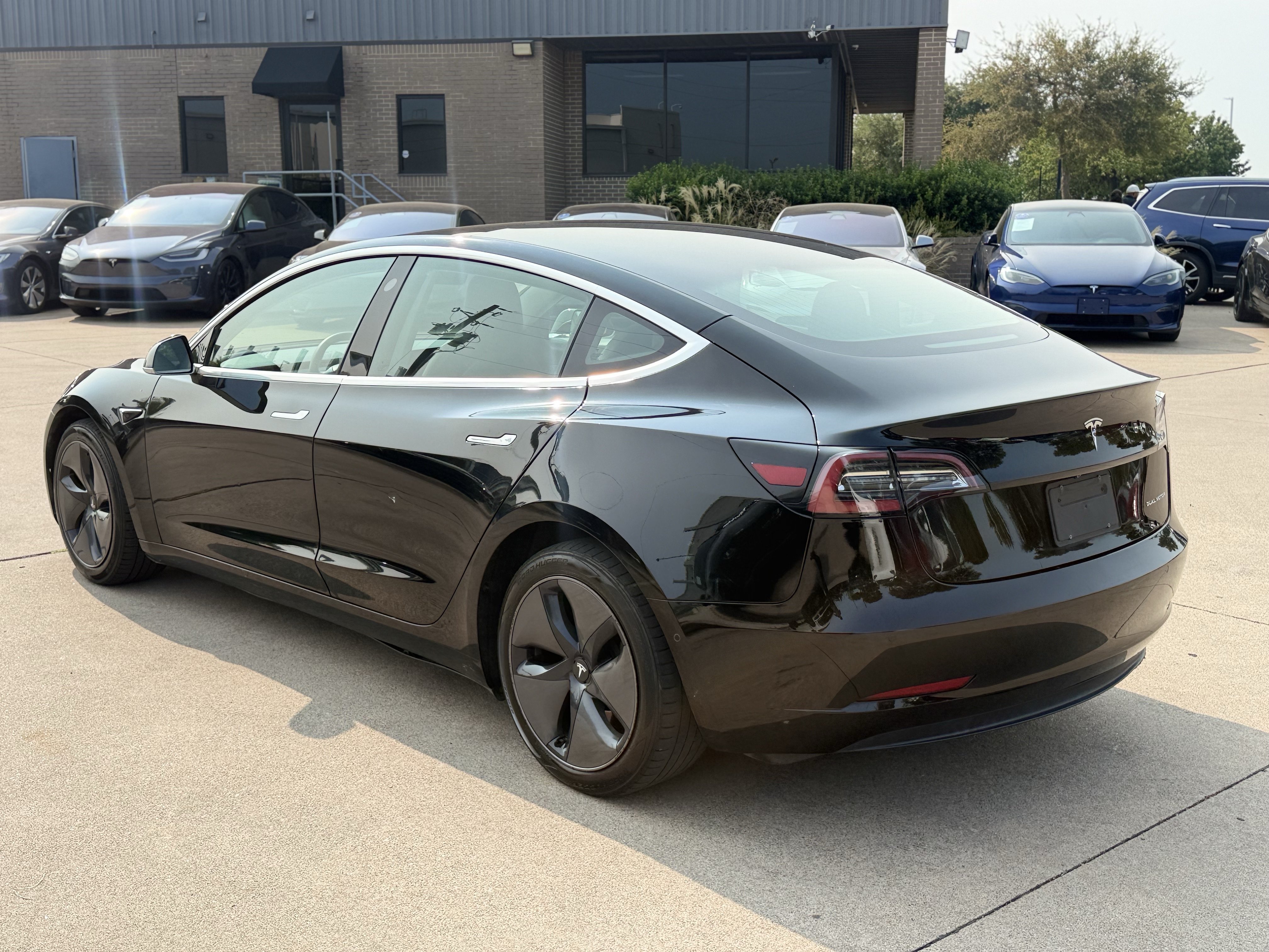Used 2020 Tesla Model 3 Long Range AWD/4WD image 5