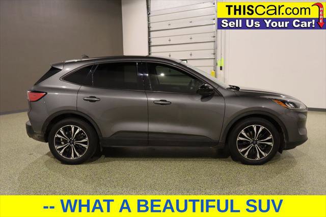 Used 2022 Ford Escape SE w/ SE Sport Appearance Package image 8