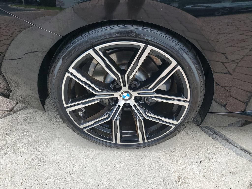 Used 2022 BMW 230i Coupe w/ Convenience Package RWD image 5