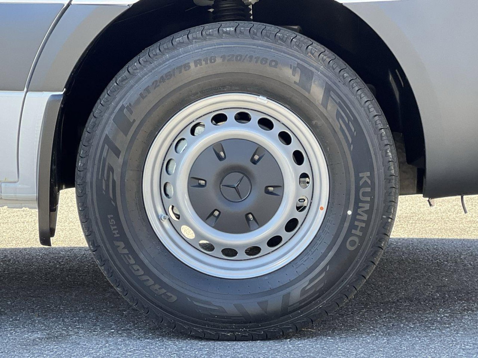 New 2025 Mercedes-Benz Sprinter 2500 image 10