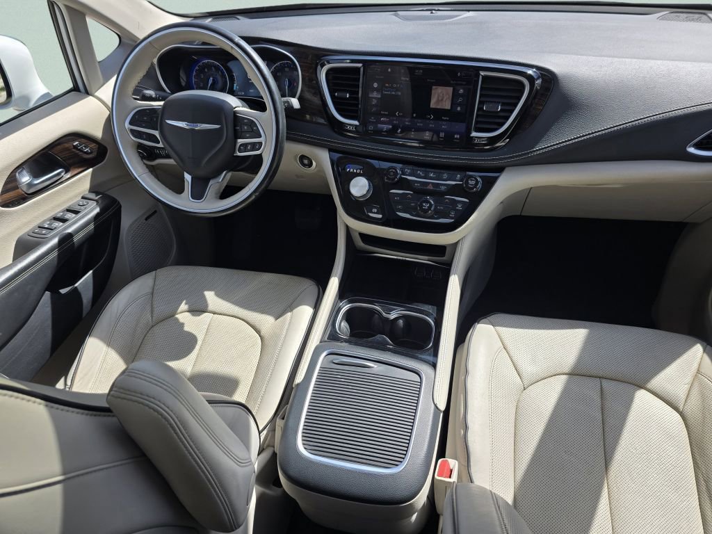 Used 2021 Chrysler Pacifica Limited w/ Premium & Safety Sphere Group AWD/4WD image 31