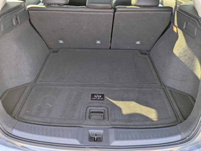 Used 2023 INFINITI QX50 Luxe w/ Cargo Package image 6