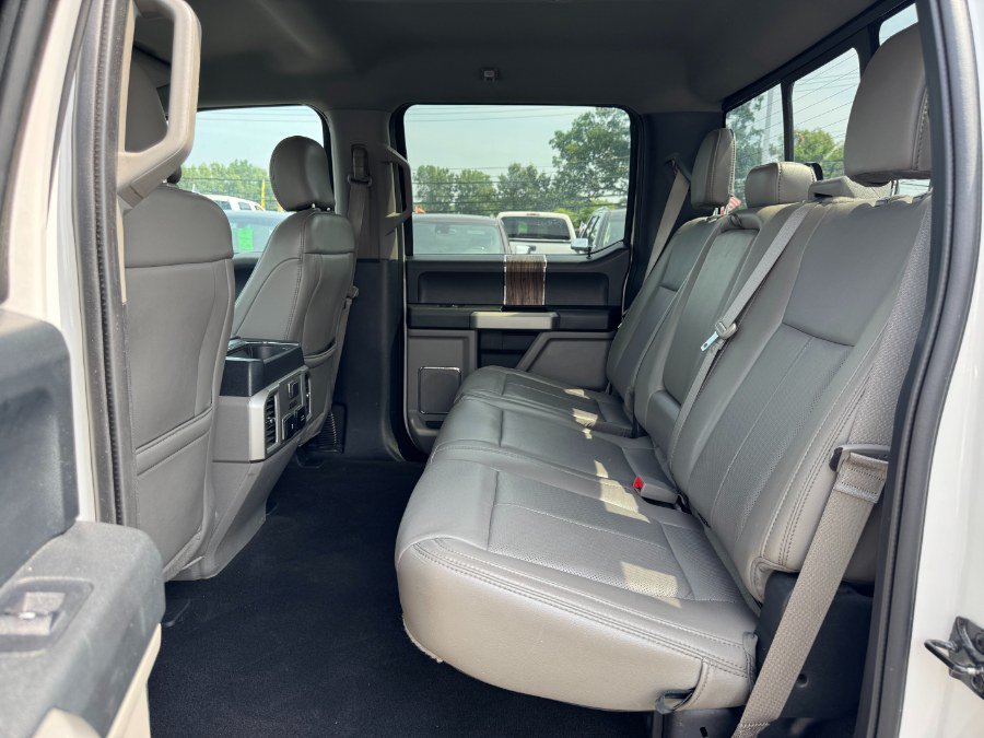 Used 2019 Ford F150 Lariat w/ Equipment Group 502A Luxury AWD/4WD image 16