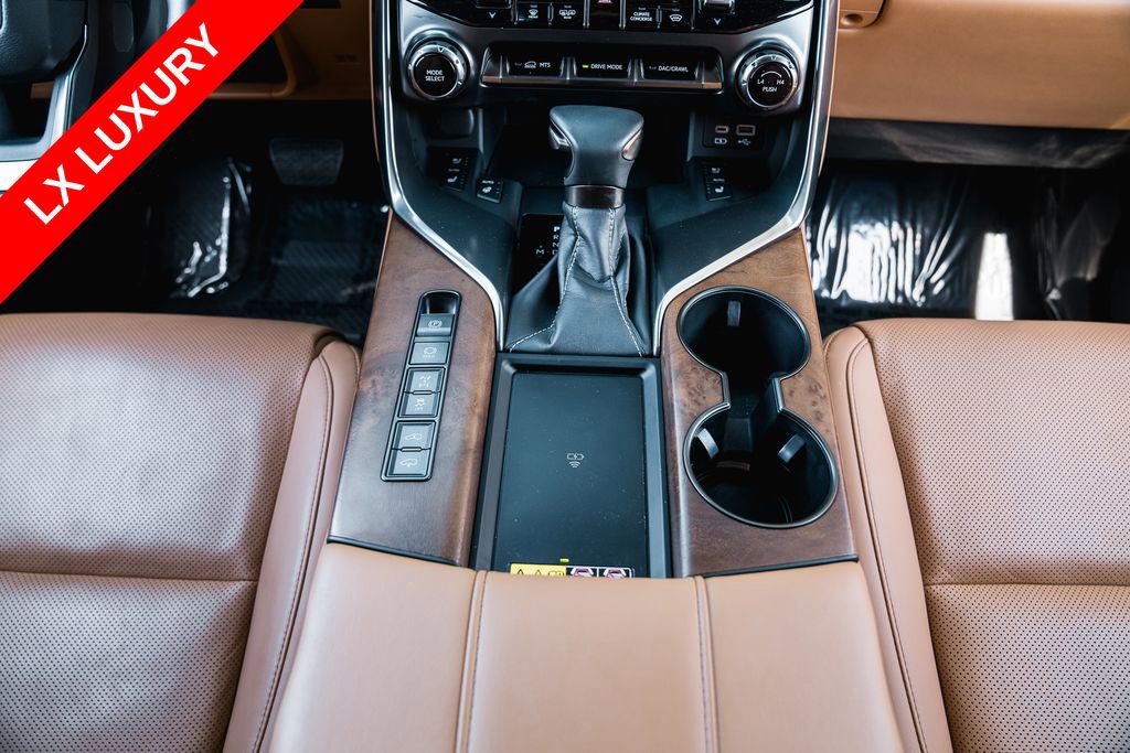Used 2023 Lexus LX 600 4WD w/ Accessory Package (Z1) image 25