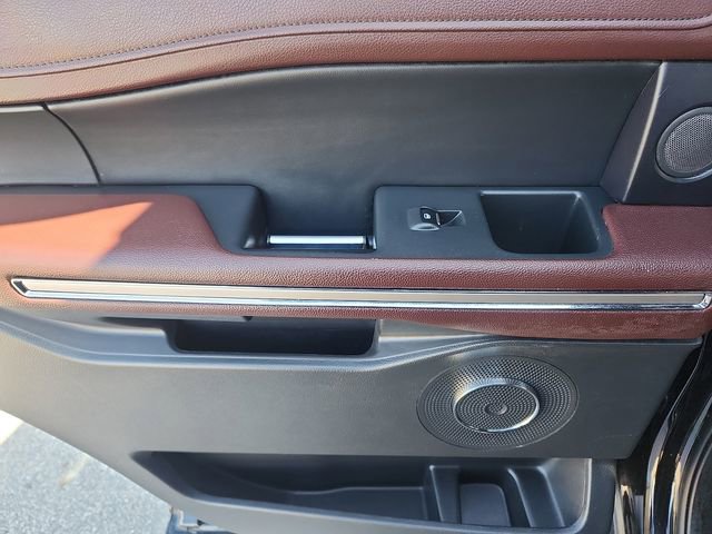 Certified 2023 Ford Expedition Limited image 27