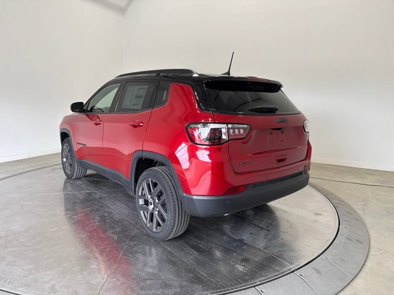 New 2026 Jeep Compass Limited w/ Sun, Sound & Navigation Group AWD/4WD image 5