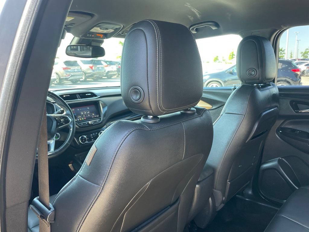 Used 2023 Chevrolet TrailBlazer ACTIV w/ Technology Package AWD/4WD image 23